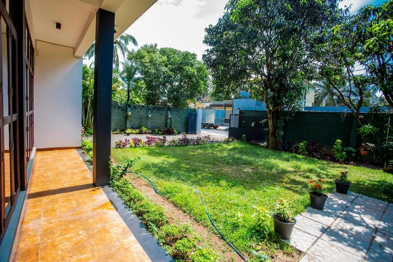 Anthuan Residence Negombo